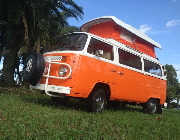 VW Kombi 1977 Orange Crush Completed